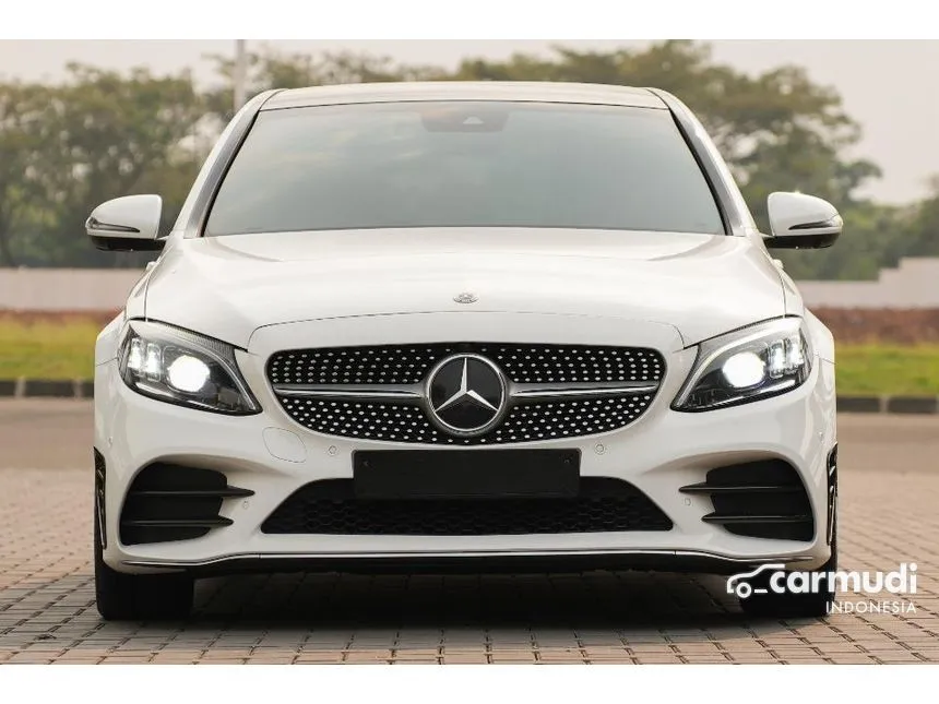 2019 Mercedes-Benz C300 AMG Line Sedan