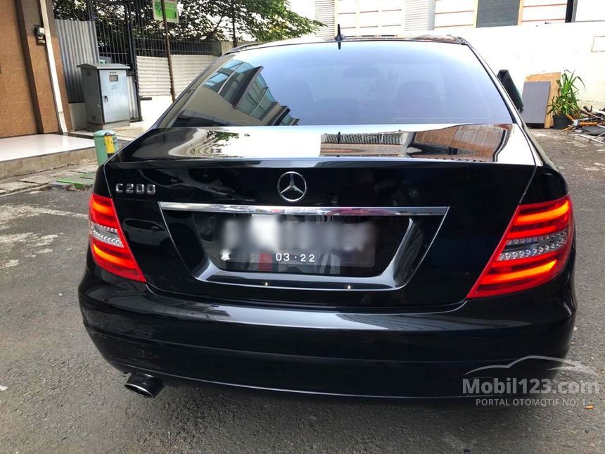 Jual Mobil Mercedes-Benz C200 2013 CGI 1.8 di DKI Jakarta Automatic