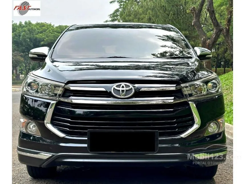 Jual Mobil Toyota Kijang Innova 2017 V 2.0 di DKI Jakarta Automatic MPV Hitam Rp 295.000.000