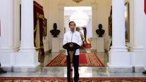 Mudik Wajib Vaksin Booster, Jokowi Minta Jangan Samakan dengan MotoGP