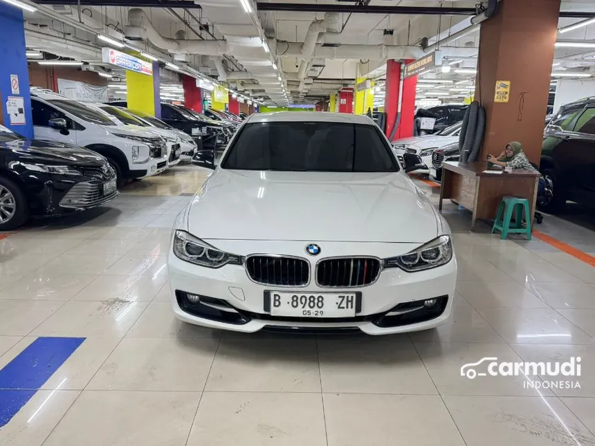 2013 BMW 320i Sport Sedan