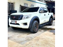 2017 Nissan NP 300 Navara 2.5 DOUBLE CAB Calibre V Pickup
