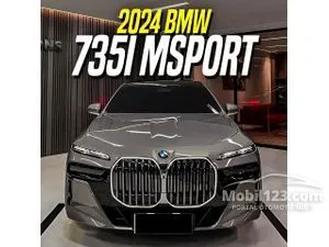 2024 BMW 735i 3.0 M Sport Sedan