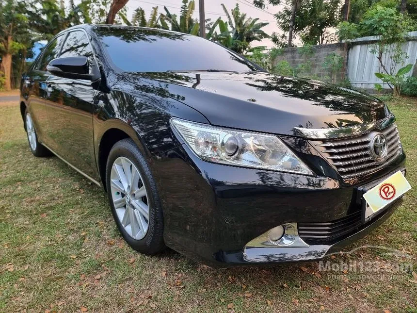 2014 Toyota Camry V Sedan