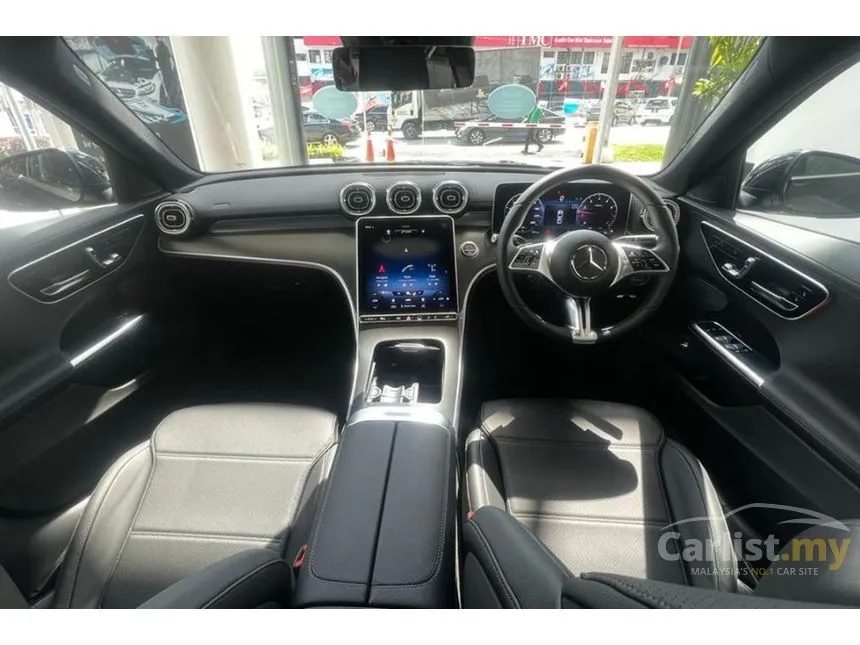 2025 Mercedes-Benz C200 Avantgarde Sedan