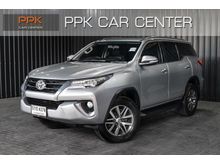 2016 Toyota Fortuner 2.8 (ปี 15-18) V SUV