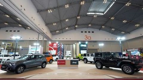 Promo Citroen dan Jeep di GJAW 2025! Berapa Diskonnya?