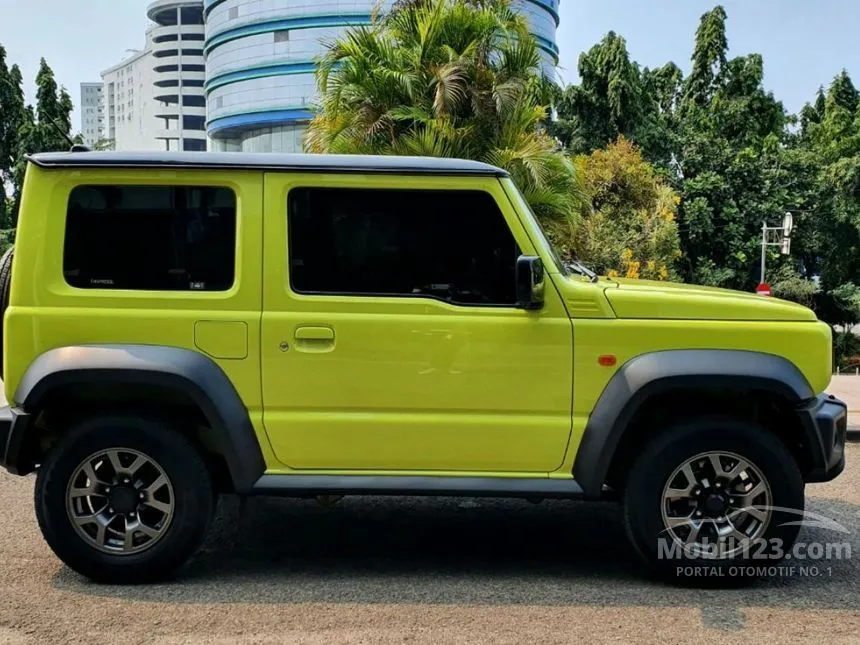 Jual Mobil Suzuki Jimny 2019 1.5 di DKI Jakarta Automatic Wagon Kuning