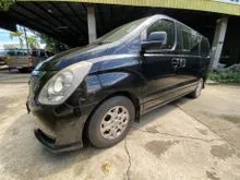 2011 Hyundai H-1 2.5 (ปี 08-17) Maesto Deluxe Van