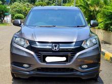 2018 Honda HR-V 1.5 E SUV abu dp 55 jt saja layar floating
