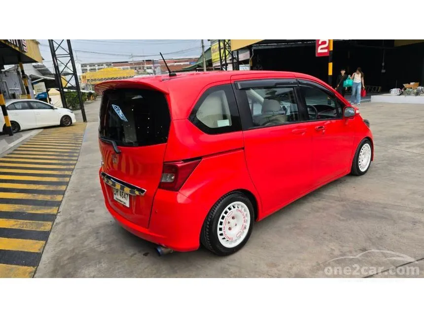 2010 Honda FREED E Wagon