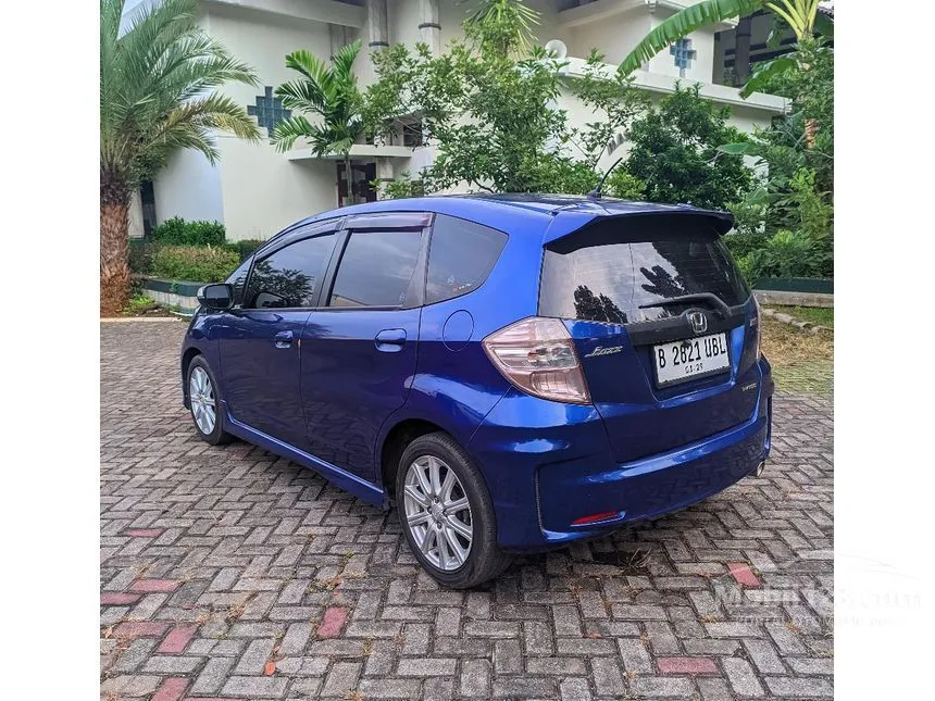 2013 Honda Jazz RS Hatchback