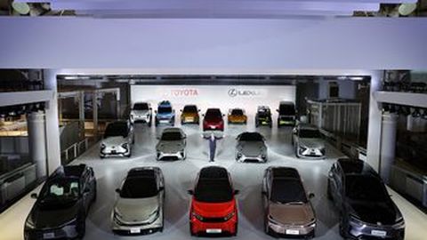 Wow, Toyota Siapkan 30 Mobil Listrik hingga 2030