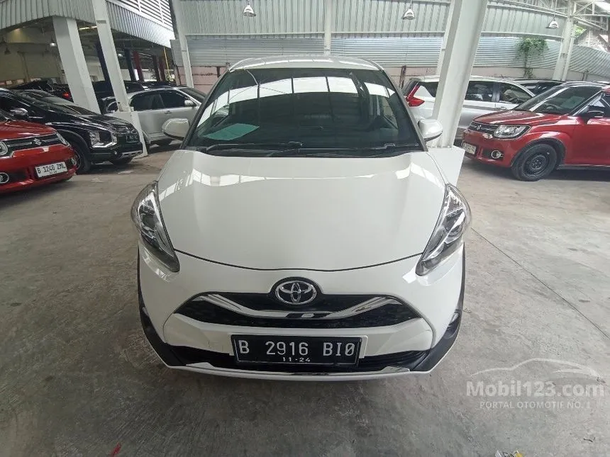 Jual Mobil Toyota Sienta 2019 V 1.5 di Banten Automatic MPV Putih Rp 198.000.000