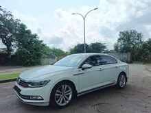 2019 Volkswagen Passat 2.0 TSI Highline Sedan