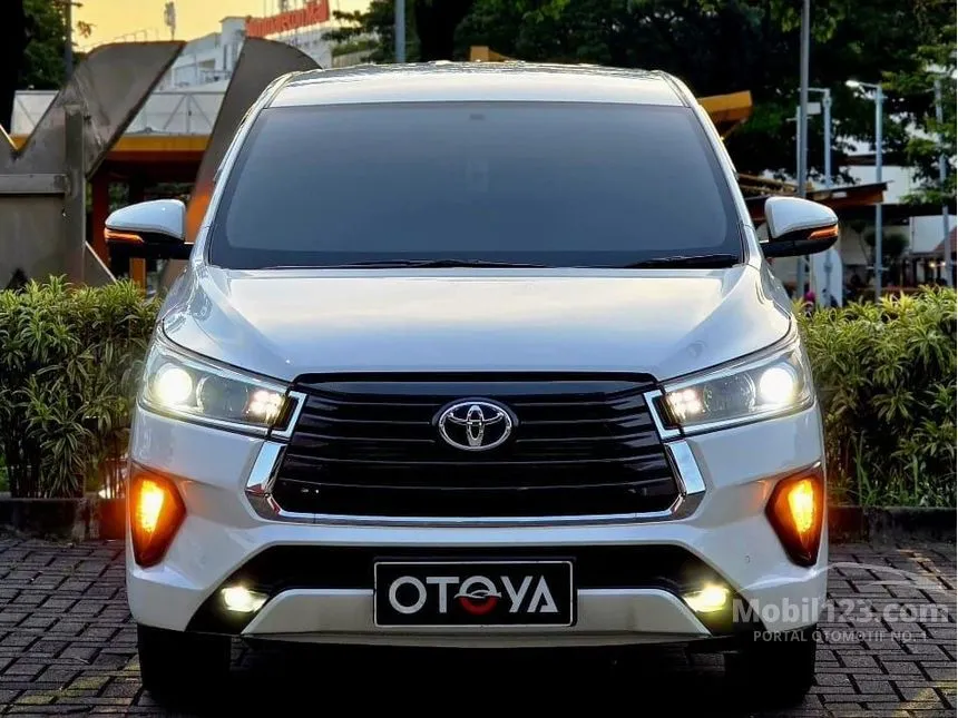 2022 Toyota Kijang Innova V MPV
