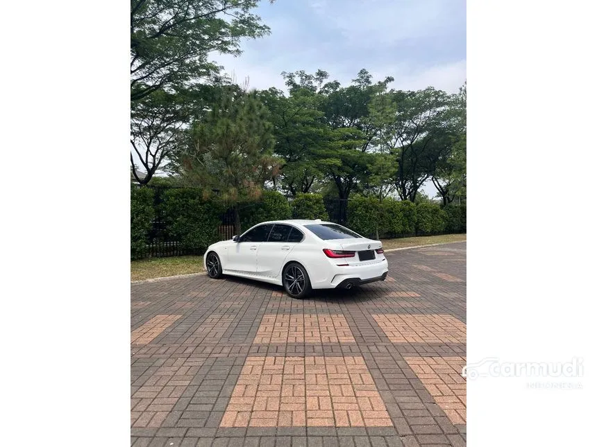2021 BMW 330i M Sport Sedan
