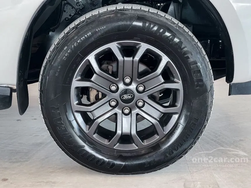 2016 Ford RANGER XLT Double Cab Hi-Rider Pickup