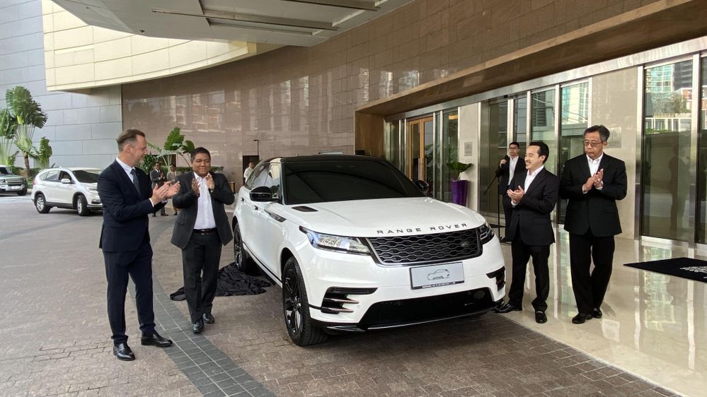 Beri Jamuan Premium, Tamu Hotel Raffles Jakarta Diantar Jemput Range Rover Velar – Berita Otomotif | Mobil123 – Mobil123.com Berita Otomotif 