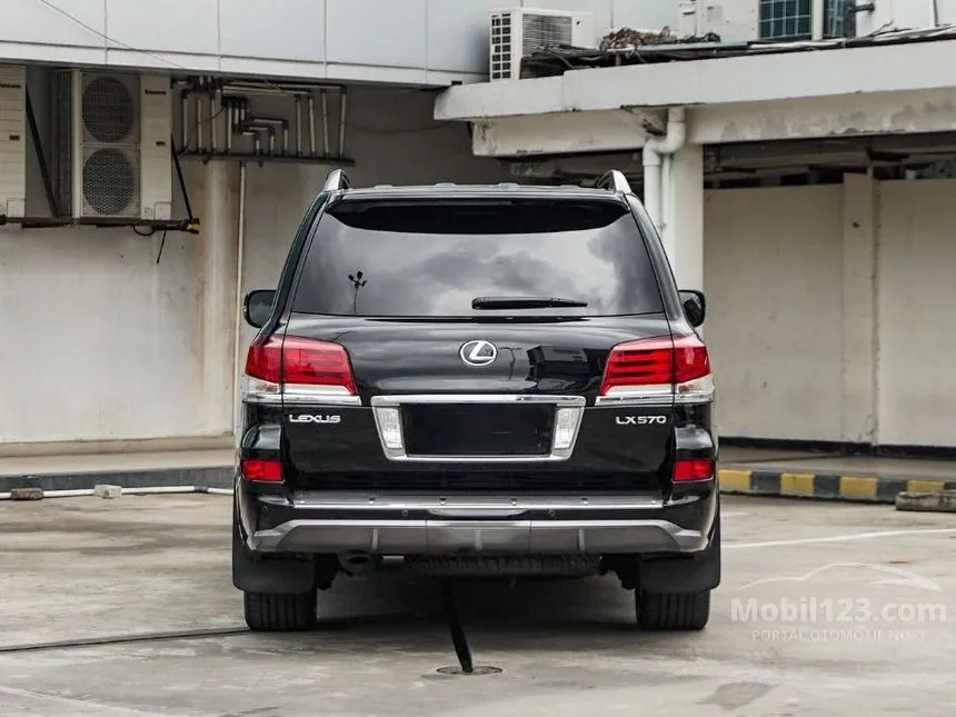 2014 Lexus LX 570 SUV