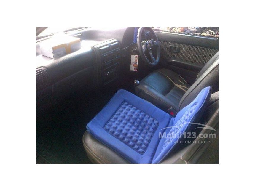 1990 Toyota Starlet Compact Car City Car