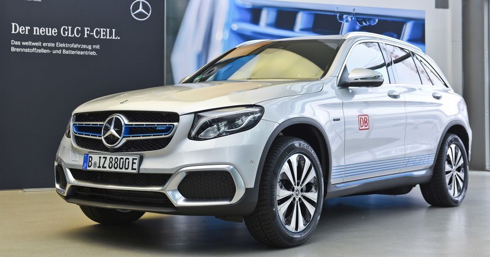 Mercedes-Benz Hands Over New Hydrogen-Fuelled GLC F-Cell To Selected Users In Germany