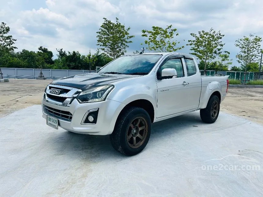 2016 Isuzu D-MAX Hi-Lander L Space Cab Pickup