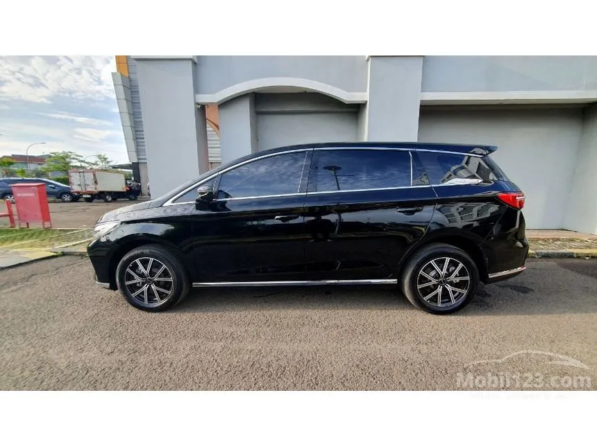 2024 BYD M6 Standard 7 Seater MPV