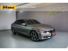 2014 BMW 320i 2.0 F30 (ปี 11-16) Sedan AT