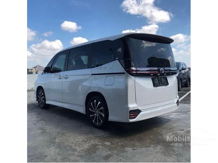 2023 Toyota Voxy Van Wagon