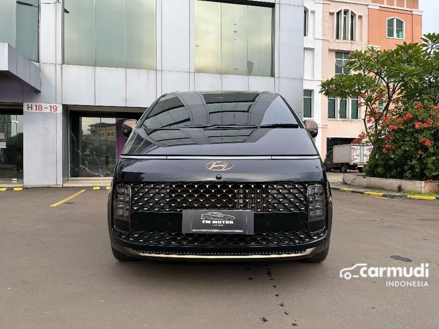 2022 Hyundai Staria Signature 7 MPV