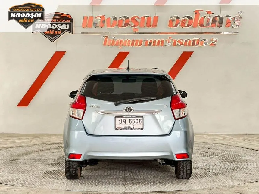 2014 Toyota YARIS G Hatchback