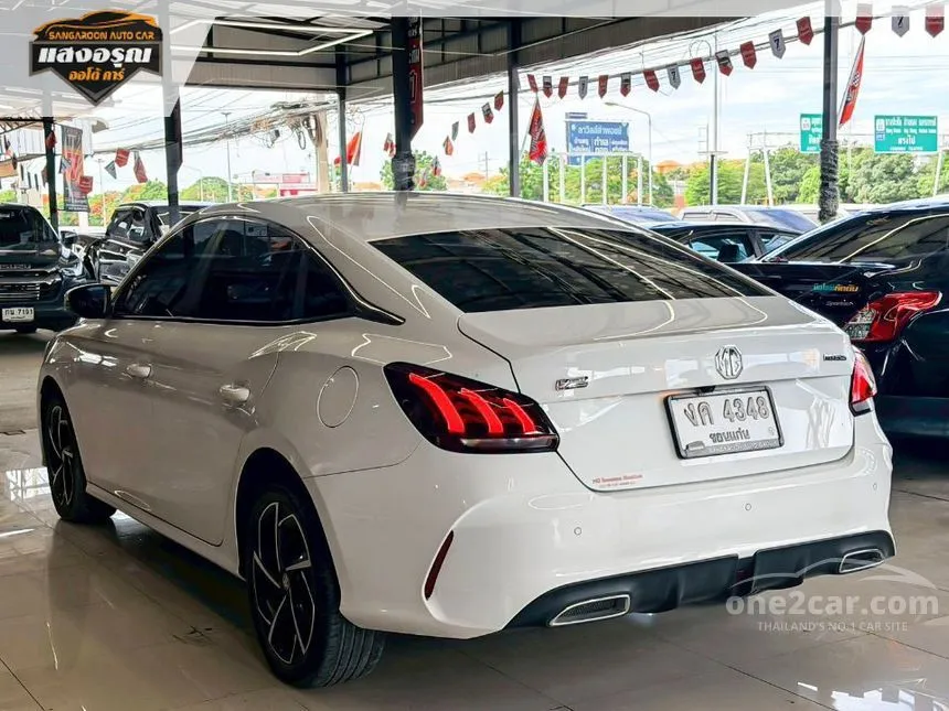 2022 MG MG5 X Sedan