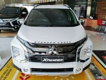 2019/2020 Mitsubishi Xpander 1,5 CROSS.DP murah/angsuran ringan