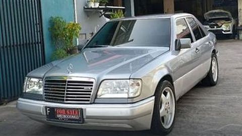 Gaya ‘Sultan’ Modal Minim, Ini Mercedes-Benz Bekas di Bawah Rp50 Juta!