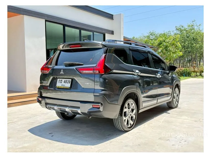2024 Mitsubishi Xpander Cross HEV Cross Wagon