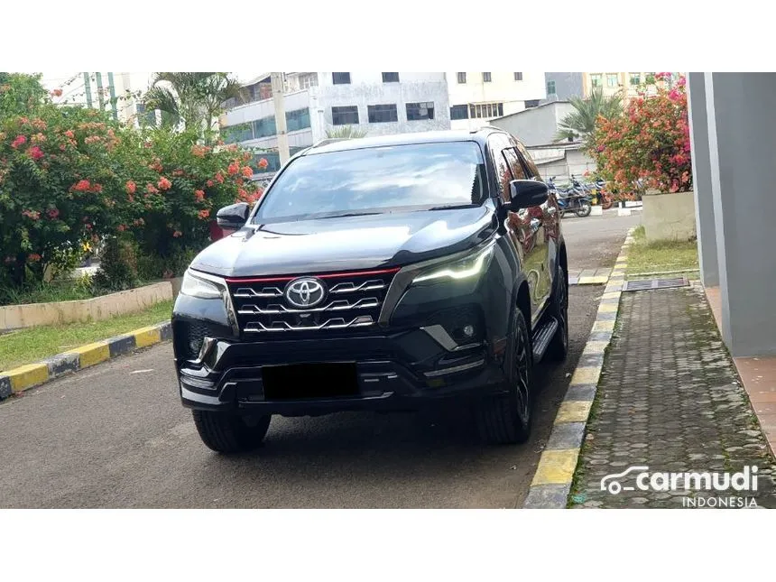 2021 Toyota Fortuner SRZ TRD 4X2 SUV