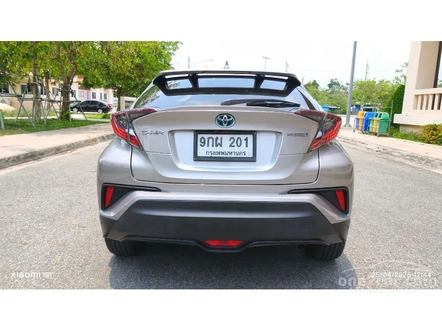 2019 Toyota C-HR HV Mid SUV