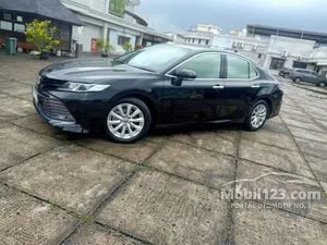 2020 Toyota Camry 2.5 V Sedan