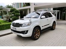 2012 Toyota Fortuner 3.0 (ปี 12-15) V SUV AT
