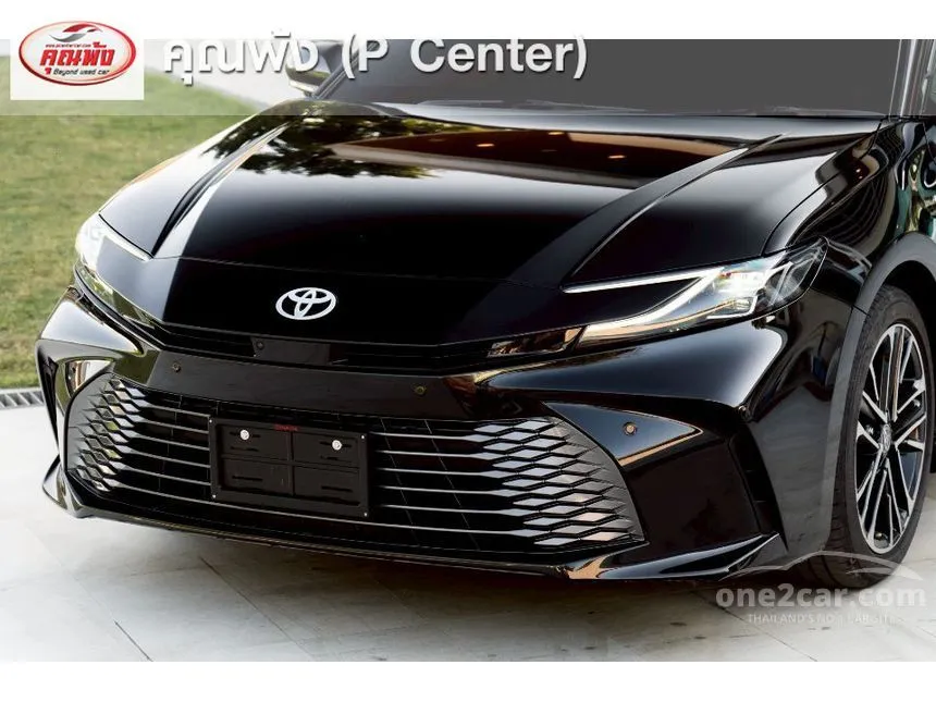 2026 Toyota CAMRY HEV Premium Luxury Sedan