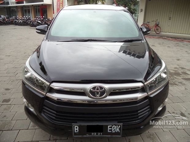 Toyota Kijang Innova Mobil bekas dijual di Yogyakarta 