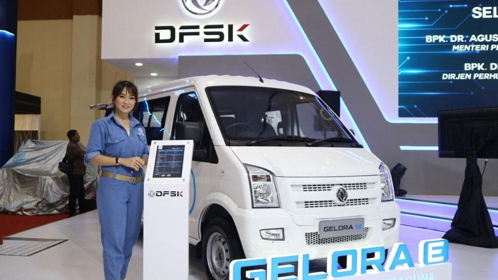 DFSK Gelora E Van Listrik  Pertama dengan Harga  