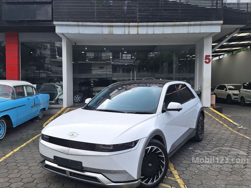 Jual Mobil Hyundai IONIQ 5 2022 Long Range Signature di Jawa Barat ...