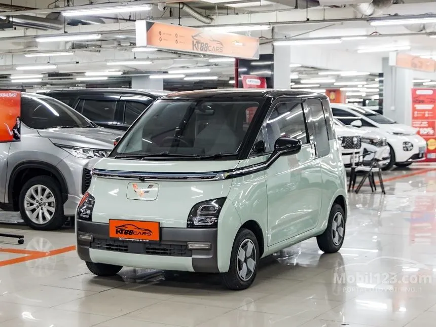 2023 Wuling Air EV Long Range Hatchback