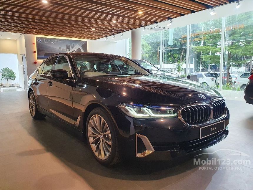 Jual Mobil BMW 530i 2020 M Sport 2.0 di DKI Jakarta Automatic Sedan ...