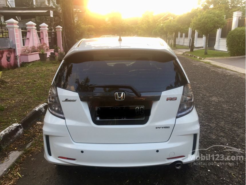 Jual Mobil  Honda  Jazz  2013 RS 1 5 di Sumatera  Barat  