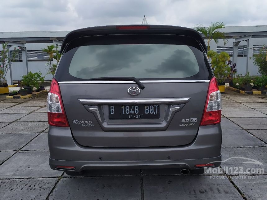 Jual Mobil  Toyota Kijang Innova  2011  G  Luxury  2 0 di DKI 