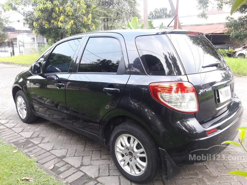 Jual Mobil Suzuki SX4 2008 Cross Road 1.5 di Jawa Timur 