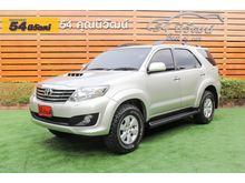 2014 Toyota Fortuner 3.0 (ปี 12-15) V SUV AT